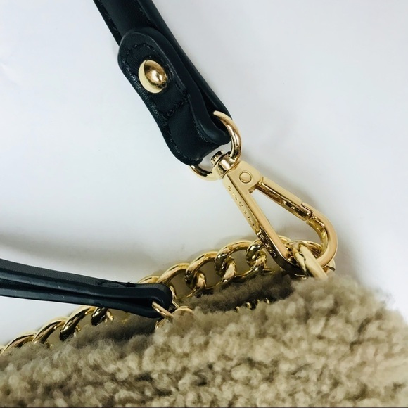 New! Like Dreams Demi Envelope Sherpa Faux Leather Gold Chain Mini Shoulder Bag - Picture 10 of 13
